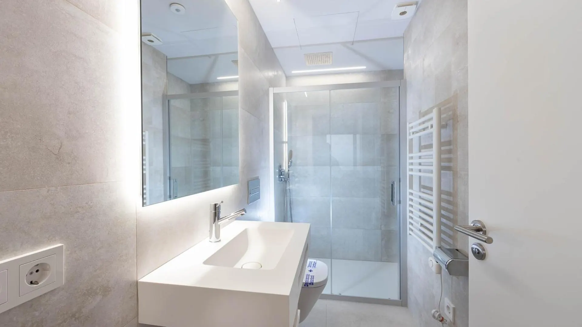 C&C Apartments Figueres  Figueres (Girona)