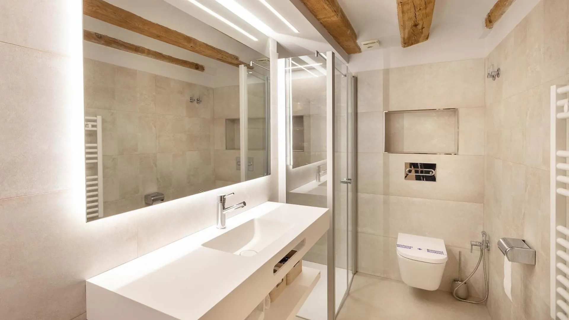 C&C Apartments Figueres