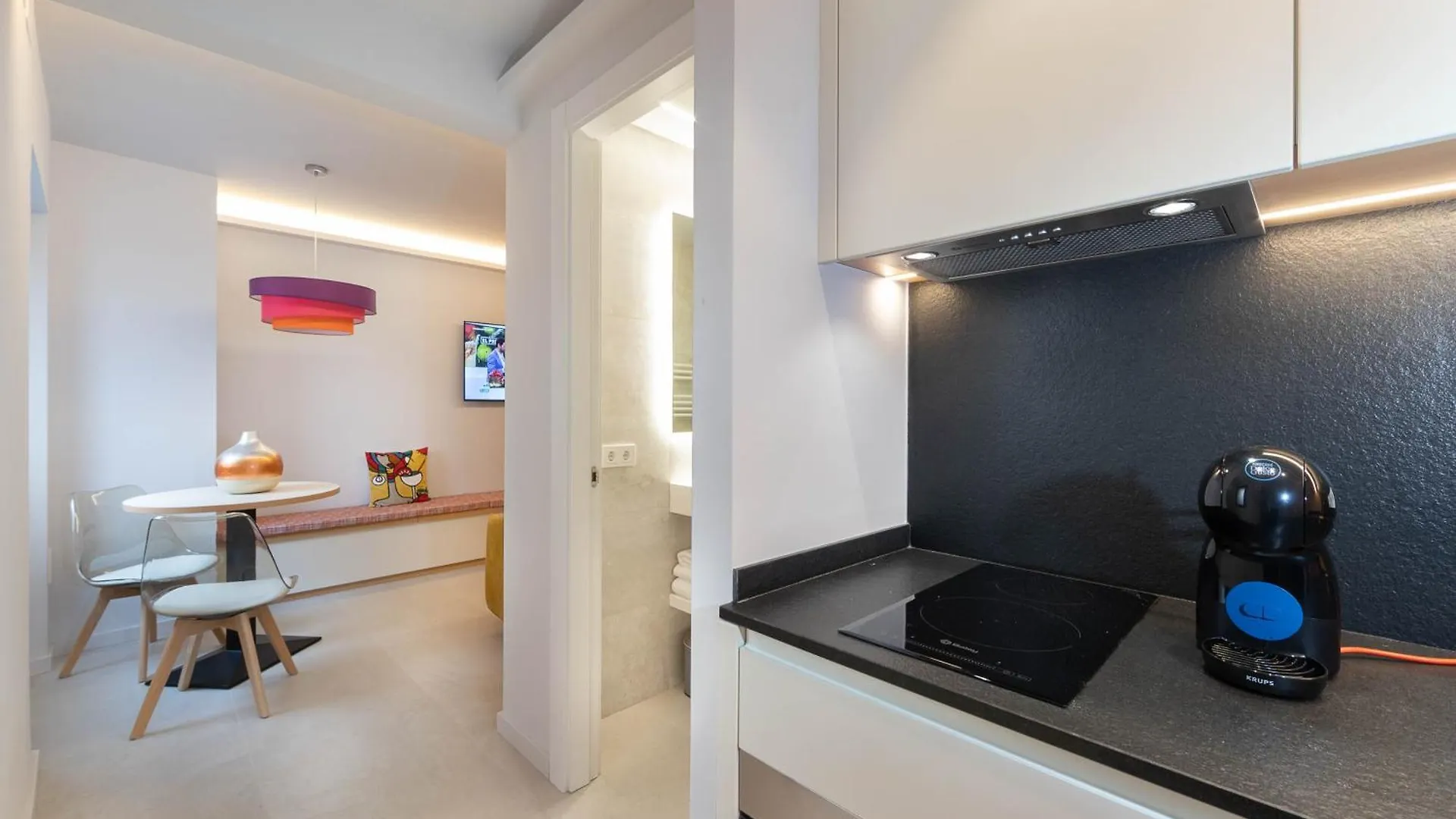 C&C Apartments Figueres  Spanien