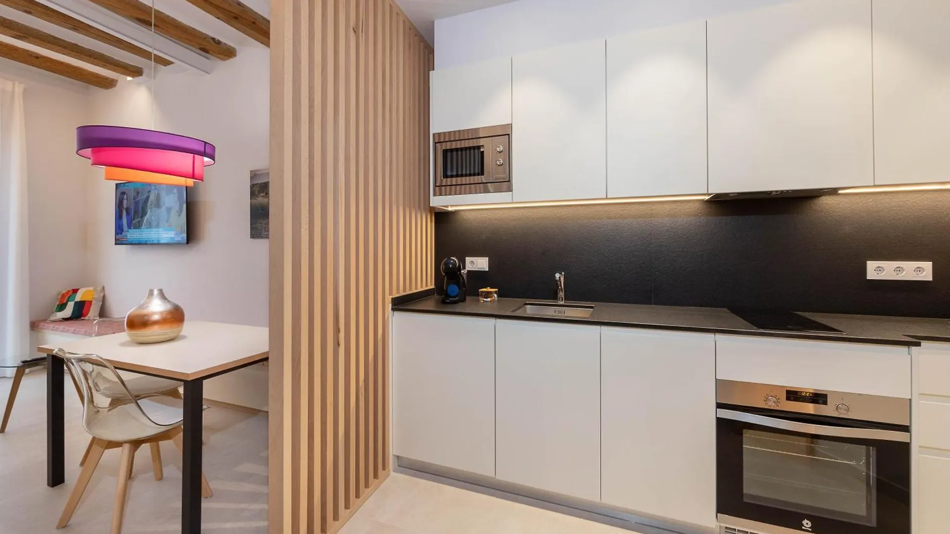 C&C Apartments Figueres  Spanien